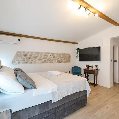 Sanchi-bossa Задар