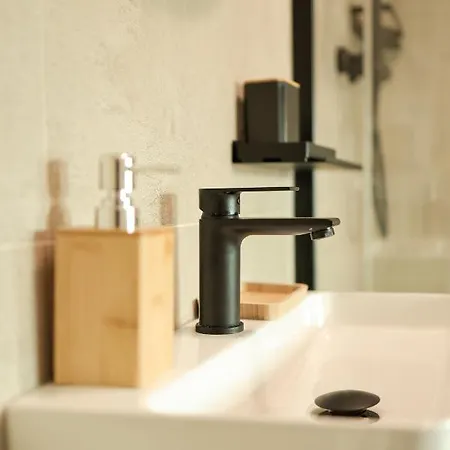 Sanchi-bossa شقة زادار