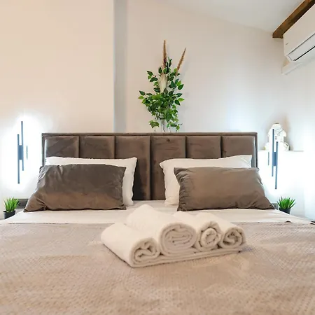 Sanchi-bossa Apartment Zadar